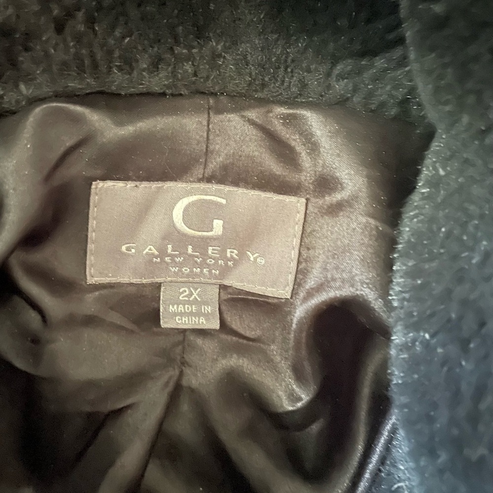 Gallery Elegant Black Faux Fur Teddy Coat 2X - Picture 9 of 17